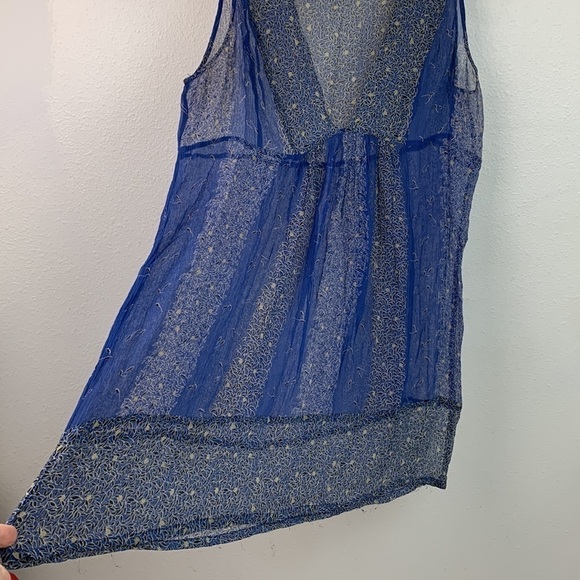 Urban Outfitters Lux: Silk V neck sheer floral sleeveless tunic top blouse EUC - Picture 4 of 7